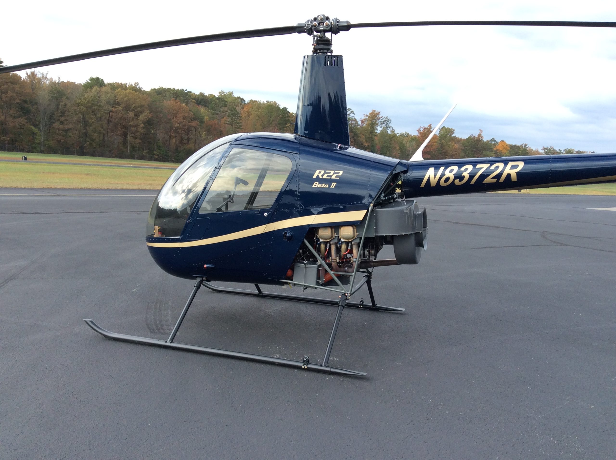 R22 Beta II N8372R